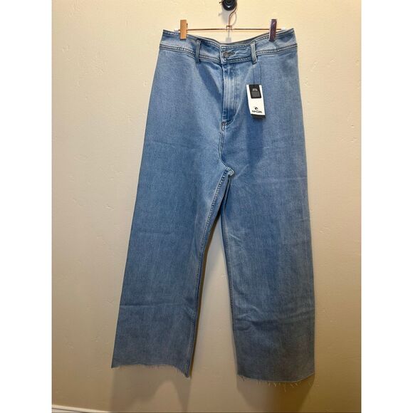 Rip Curl Women’s Surfwear Light Wash High Rise Wide Leg Jeans Size 32 - Picture 4 of 8
